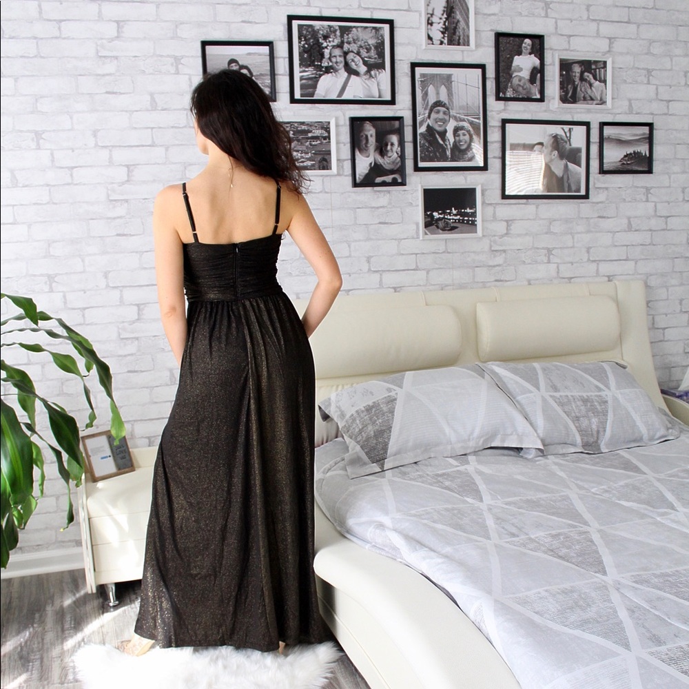 Liquid Metallic Maxi Dress Black & Gold - Picture 2 of 9